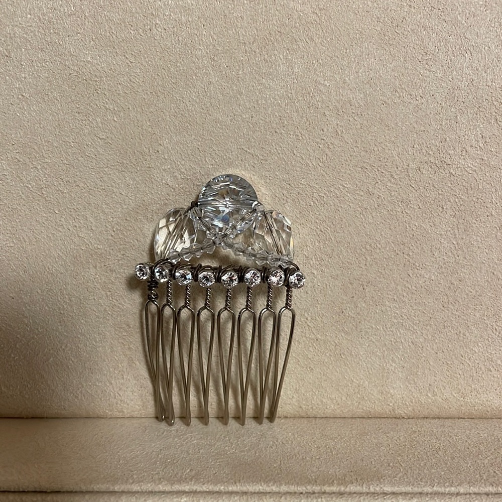 Veil comb Carolina Herrera